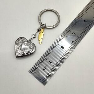 Stainless Heart Locket Keychain Vintage Feather Anniversary Birthday Gift NEW!